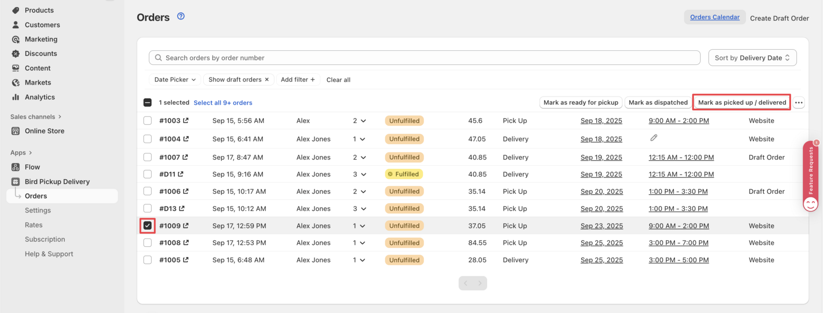 Displays the order status marking interface with different action buttons for pickup and delivery